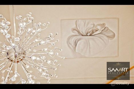 Property photo of 5 Middle Quay Drive Biggera Waters QLD 4216