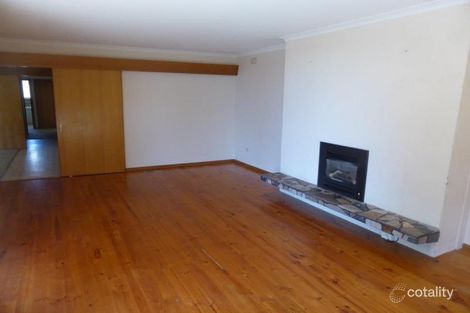 Property photo of 8 Olympic Avenue Mount Clear VIC 3350