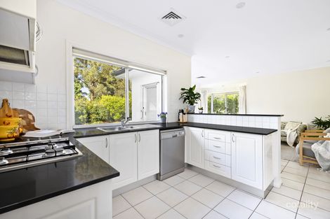 Property photo of 6 Hillcrest Drive St Ives NSW 2075