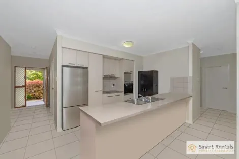 Property photo of 22 Yarra Crescent Kelso QLD 4815