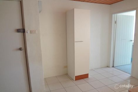 Property photo of 1/18 Trinculo Place Queanbeyan East NSW 2620
