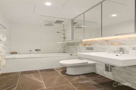Property photo of 2/715 Malvern Road Toorak VIC 3142