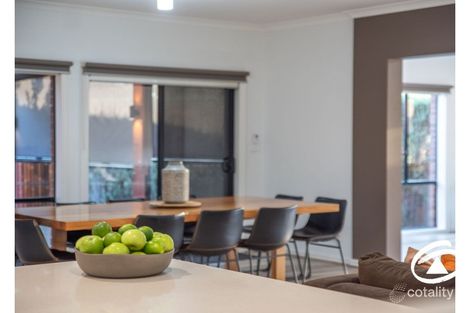 Property photo of 3 McCubbin Way Berwick VIC 3806