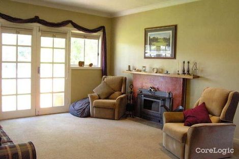 Property photo of 10 Henry Road Croydon VIC 3136
