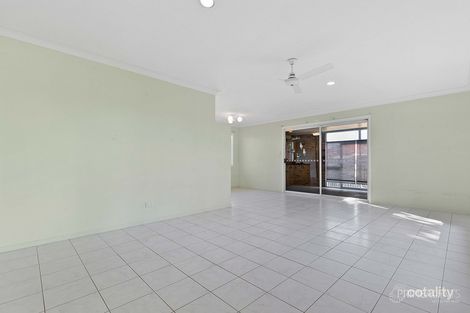 Property photo of 5 Diamond Court Point Vernon QLD 4655