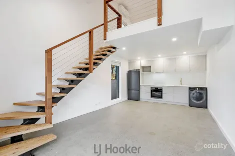 Property photo of 7 Nyanda Avenue Belmont North NSW 2280