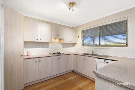 Property photo of 132 David Collins Drive Endeavour Hills VIC 3802