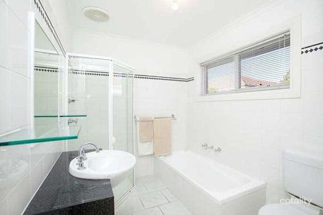 Property photo of 2/13 Latham Street Bentleigh East VIC 3165