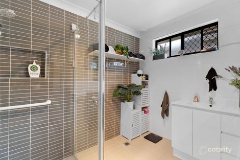 Property photo of 31 Inderan Avenue Lake Haven NSW 2263
