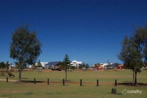 24 Anvils Cir, Secret Harbour, WA 6173