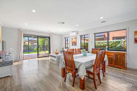 Property photo of 19 Squadron Road Point Cook VIC 3030