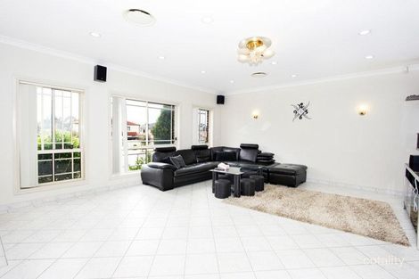 Property photo of 9 Gander Place Hinchinbrook NSW 2168