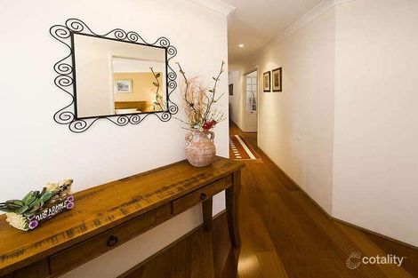 10 Hoop Pl, Canning Vale, WA 6155