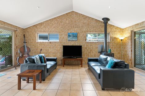 Property photo of 19 Oakland Court Byron Bay NSW 2481