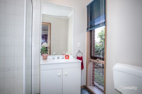 Property photo of 18 Briarwood Court Sunbury VIC 3429