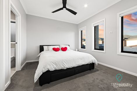 Property photo of 9 Wanneroo Circuit Harkness VIC 3337