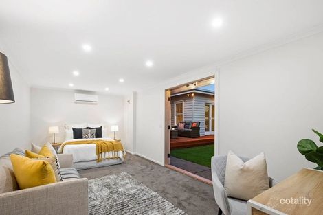 Property photo of 6 Elliott Avenue Carnegie VIC 3163