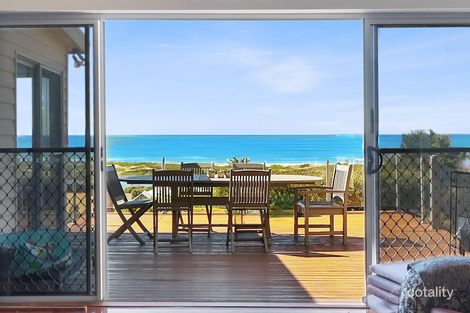 7 Thomas St, Scamander, TAS 7215