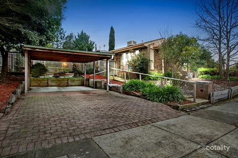 Property photo of 17 Dunsterville Crescent Frankston VIC 3199