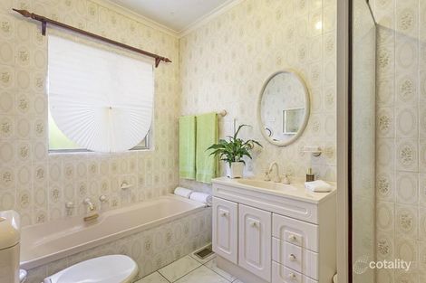 Property photo of 12 Robert Street Bulleen VIC 3105