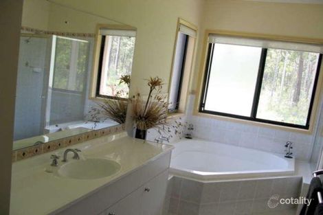 Property photo of 6 Honeyeater Place Thornton NSW 2322