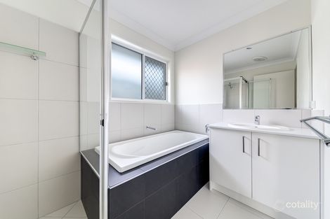 Property photo of 34 Macintyre Crescent Pelican Waters QLD 4551