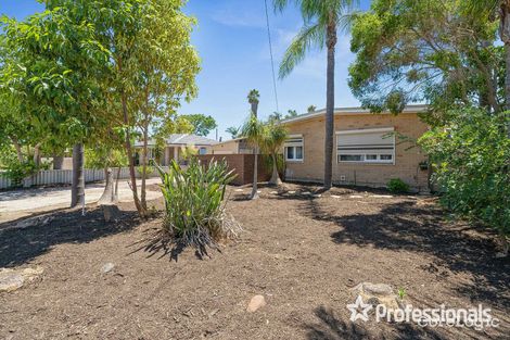 Property photo of 32 Ellerby Way Koondoola WA 6064