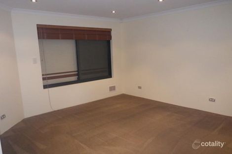 Property photo of 8 Ernest Drive Success WA 6164
