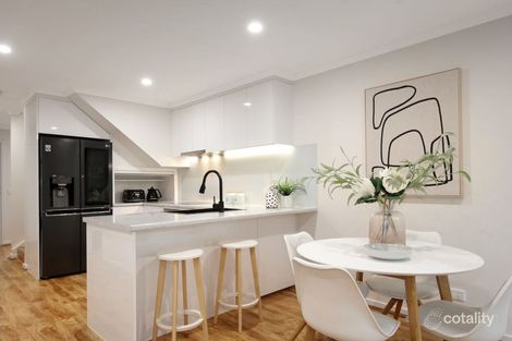 Property photo of 19 Gateway Close Chadstone VIC 3148