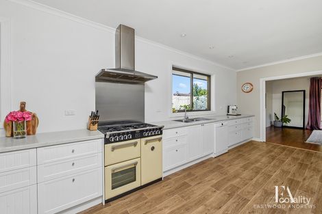 Property photo of 22 Bendle Street East Geelong VIC 3219