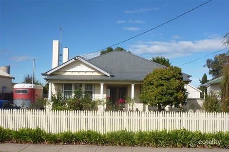 49 Francis St, Bairnsdale, VIC 3875