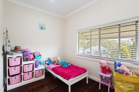 Property photo of 37 Angus Avenue Waratah West NSW 2298