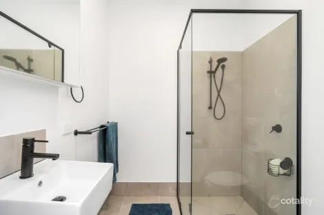 Property photo of 17 Central Avenue Nirimba QLD 4551