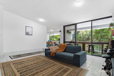 Property photo of 10/28-30 Rudd Street Broadbeach Waters QLD 4218