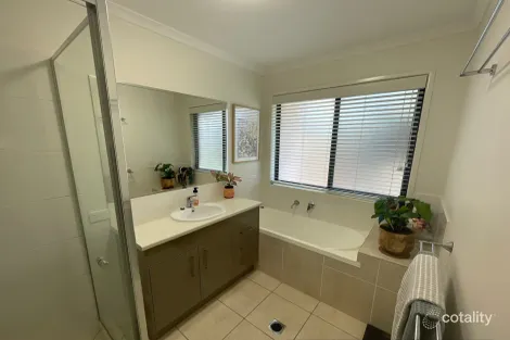 Property photo of 38 Lungfish Circuit Bongaree QLD 4507