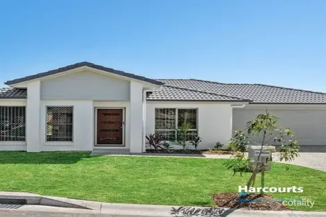 6 Sweetman Pl, Hillcrest, QLD 4118