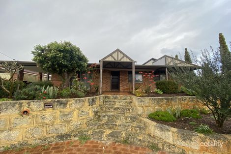 3 Montreal St, Craigie, WA 6025