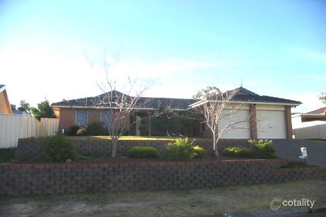 26 Lancaster Pde, Bateau Bay, NSW 2261