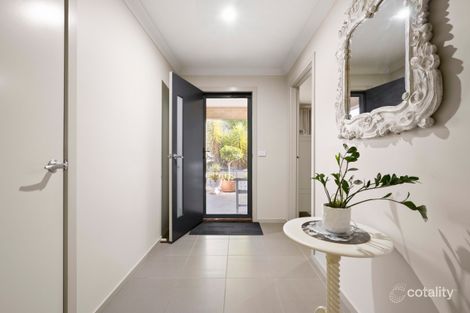 Property photo of 16 Badcoe Avenue Wodonga VIC 3690
