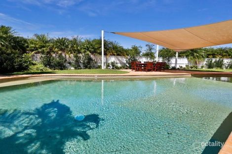 Property photo of 21/24-28 Martinez Avenue West End QLD 4810