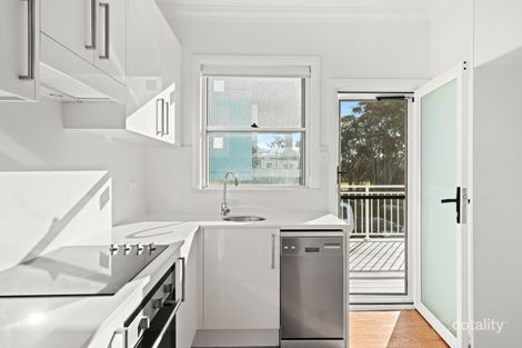 Property photo of 2/4 Lucinda Avenue Killarney Vale NSW 2261