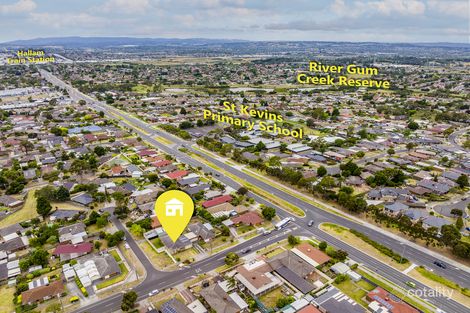 Property photo of 5 Cairns Road Hampton Park VIC 3976