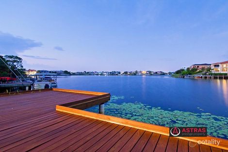 23 Clear Water Bay Ave, Clear Island Waters, QLD 4226