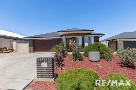Property photo of 6 Jumbuck Drive Gobbagombalin NSW 2650