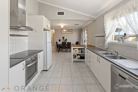 Property photo of 16 Bluett Close Forest Reefs NSW 2798