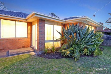 Property photo of 10 Moreton Crescent Bundoora VIC 3083