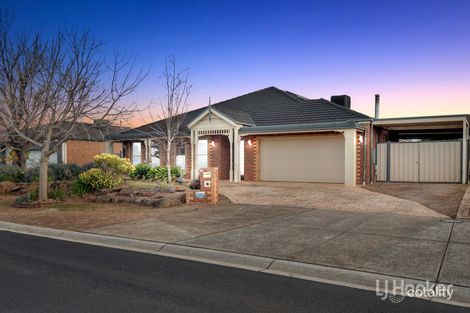 Property photo of 11 Carlyon Close Melton West VIC 3337