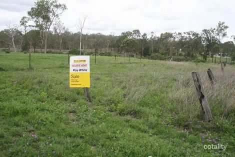 4 Clarence St, Cooyar, QLD 4402