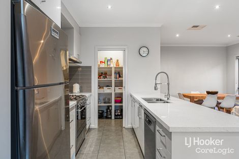 Property photo of 15 Pier Way Point Cook VIC 3030