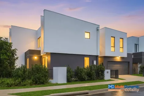 296 SIXTH AVE, AUSTRAL, NSW 2179